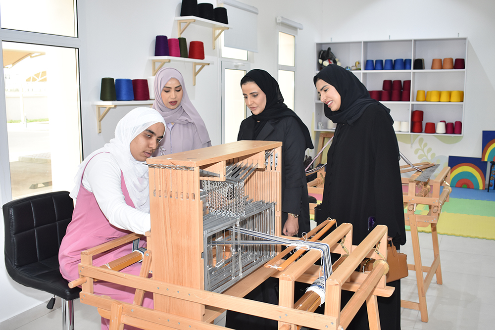 The Assistant Undersecretary for Family Affairs visits the National Autism Center in Muscat