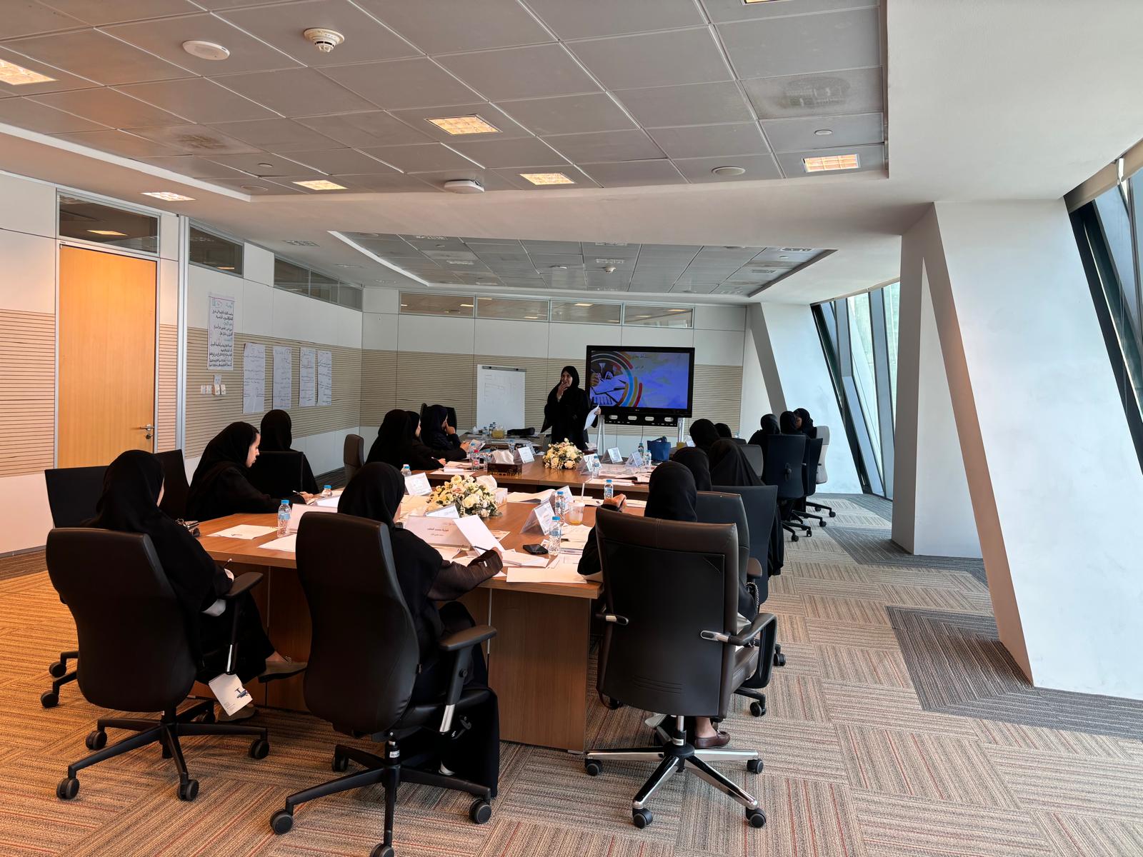 التنمية الاجتماعية والأسرة تدرب موظفيها على مهارة كتابة التقارير